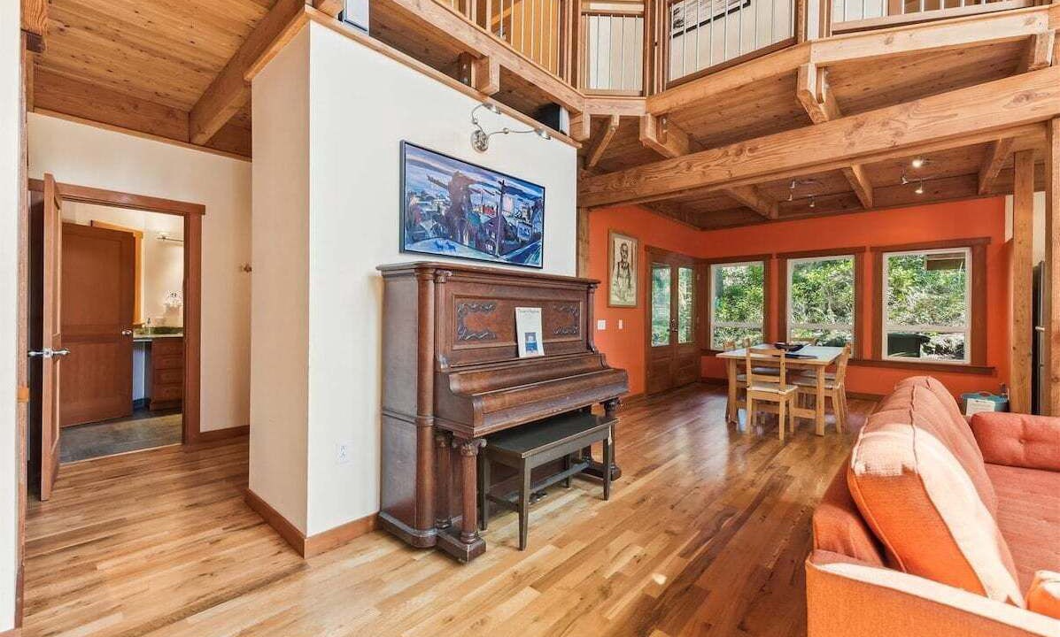 Photo of Bedroom in Arch Cape