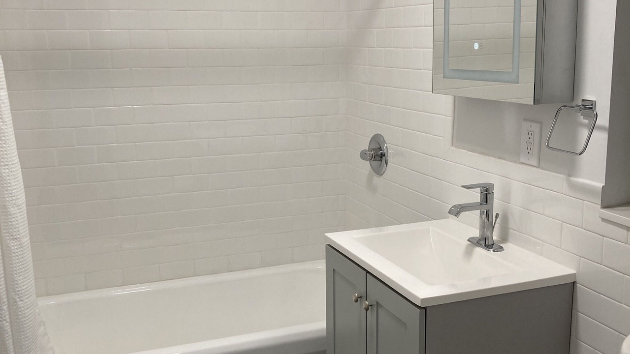 Photo of Bathroom in West Bronx