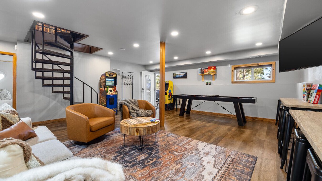 Photo of Bedroom in Custer