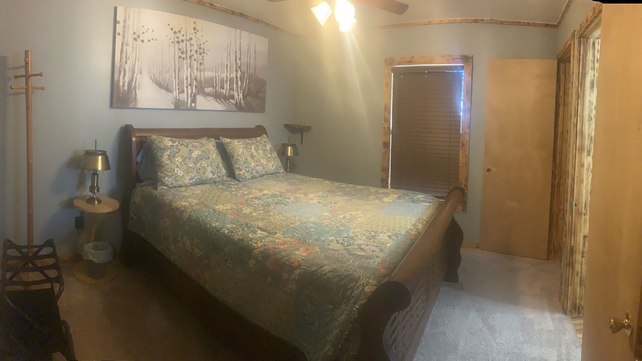 Photo of Bedroom in South Side