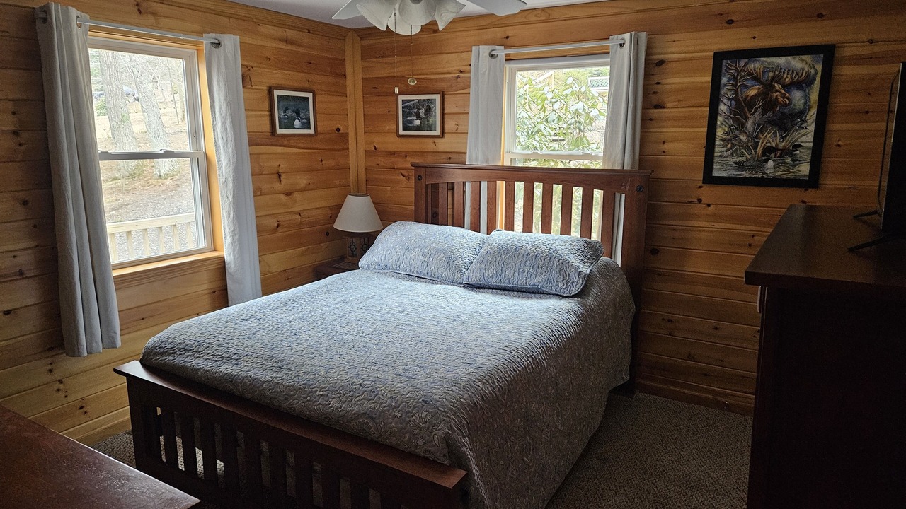 Photo of Bedroom in Litchfield