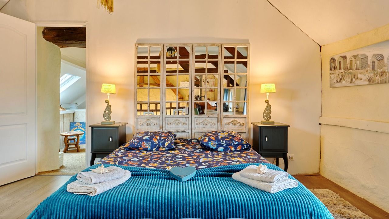 Photo of Others in Surville