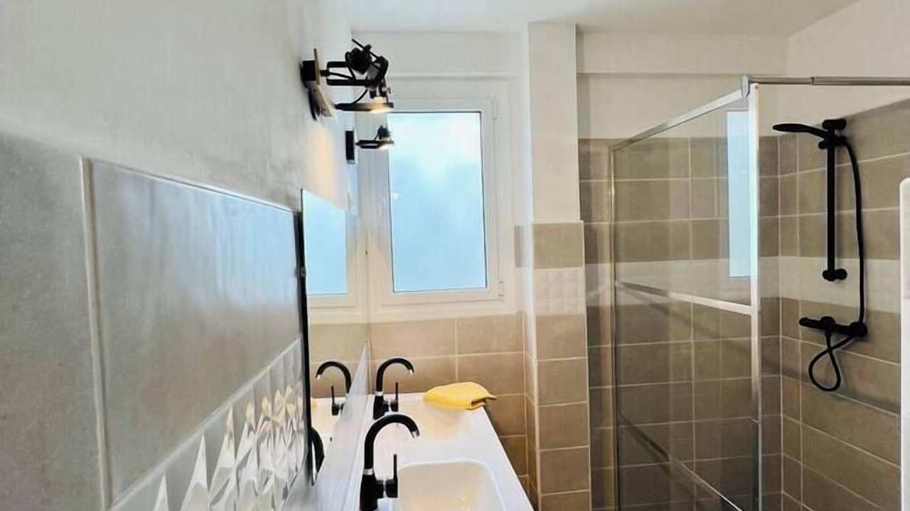 Photo of Bathroom in Argeles Gazost