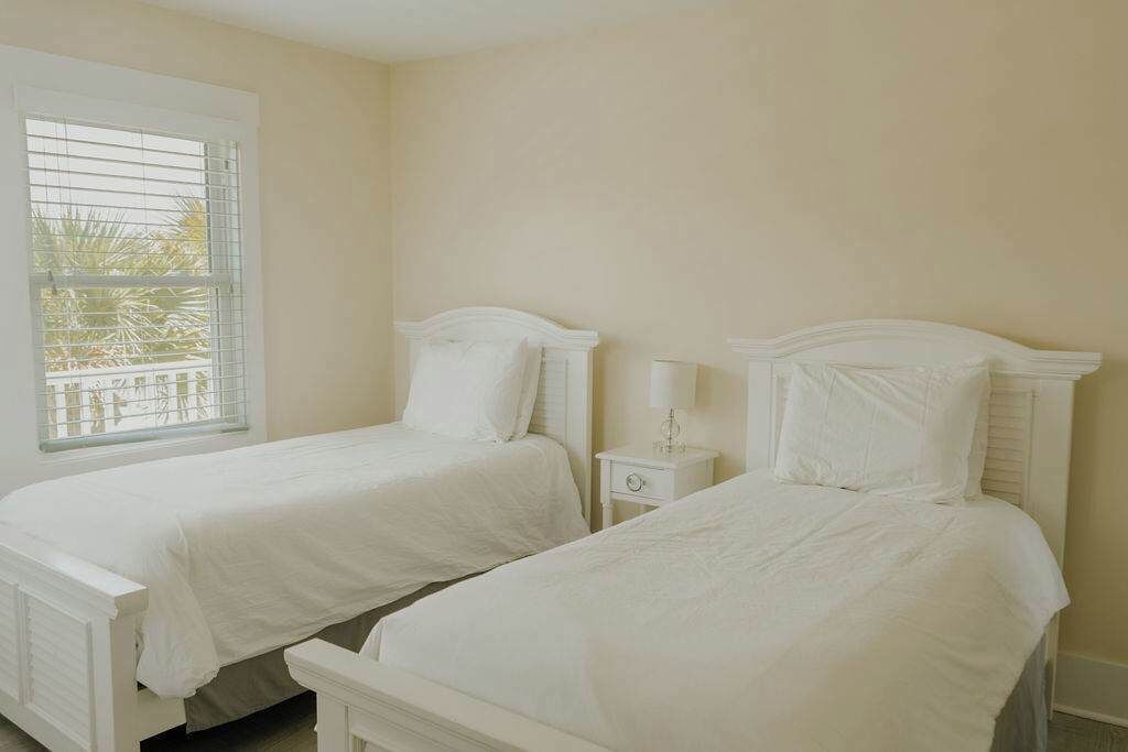Photo of Bedroom in Shell Island