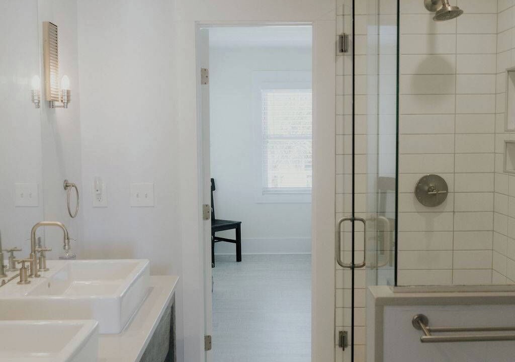 Photo of Bathroom in Shell Island