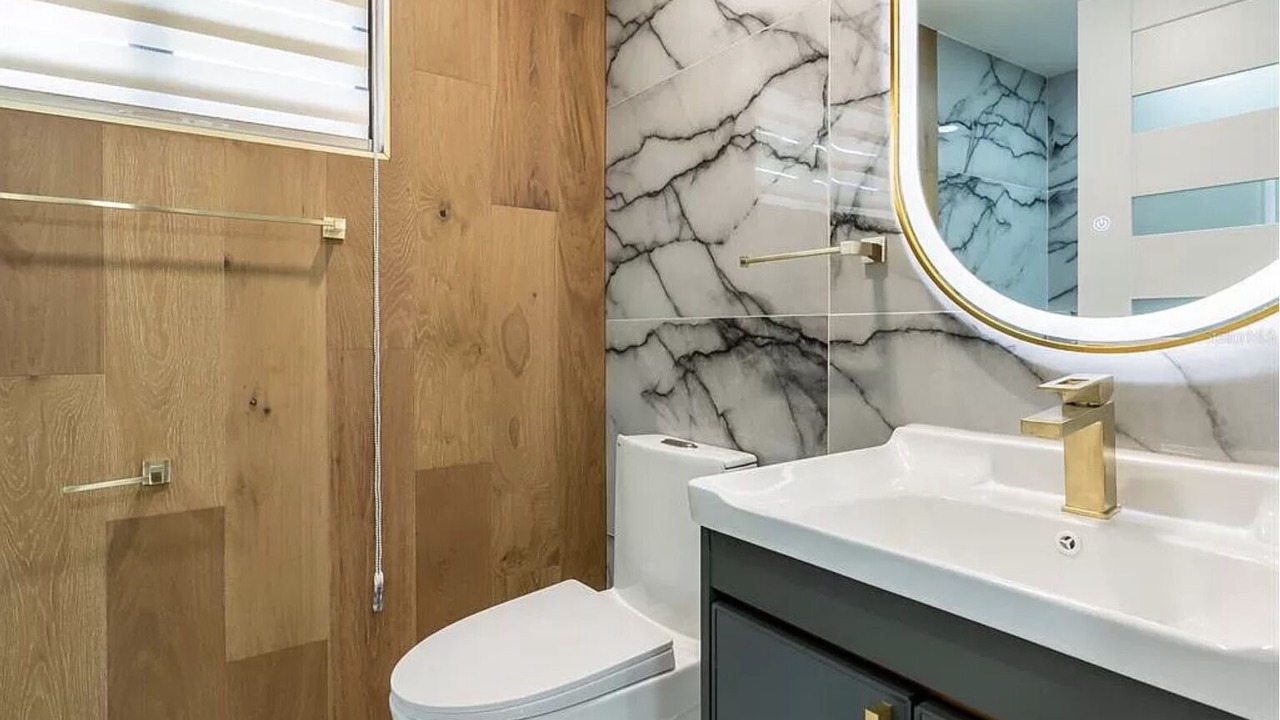 Photo of Bathroom in Park East