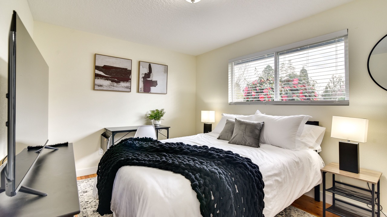 Photo of Others in Aloha