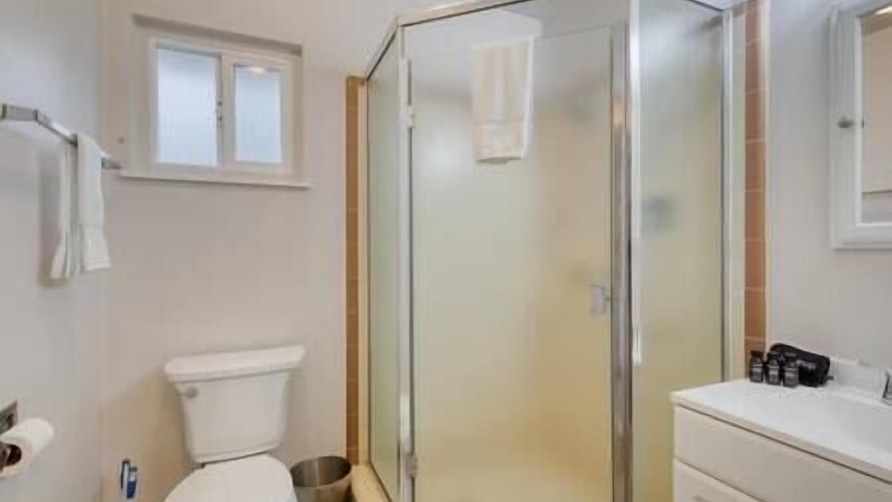 Photo of Bathroom in Bennett Valley