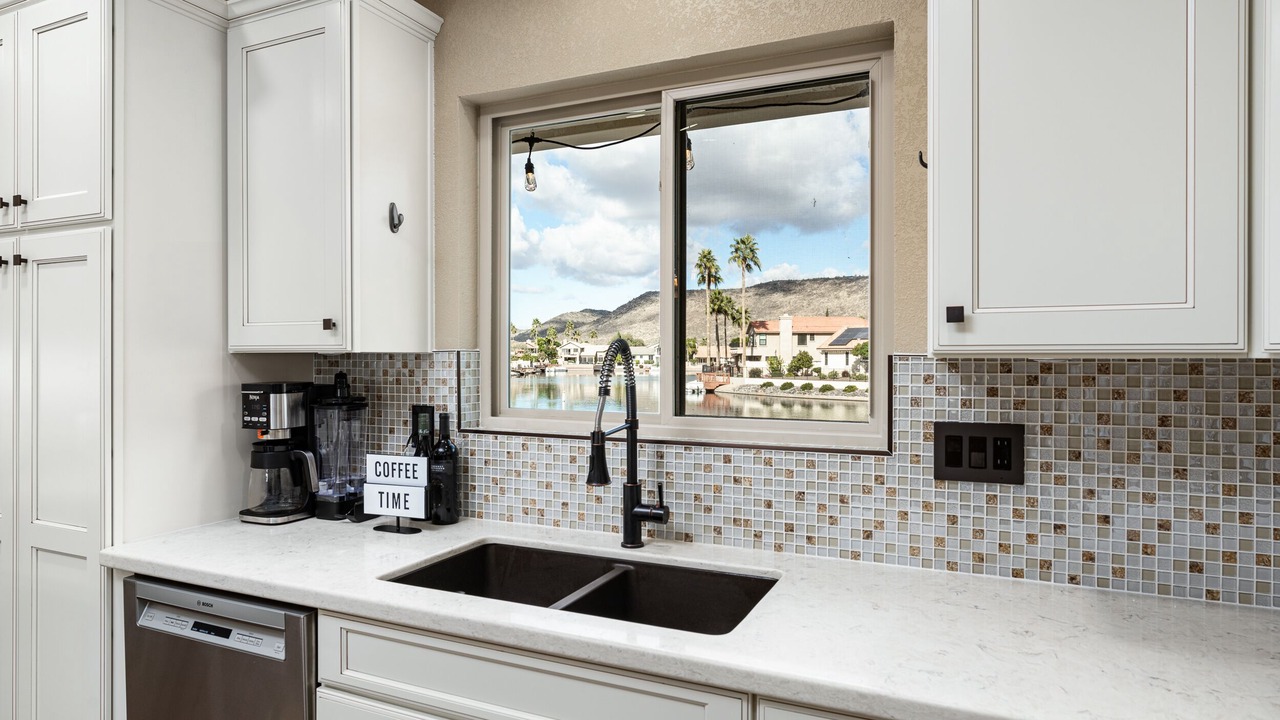 Photo of Kitchen in Mohawk HOA