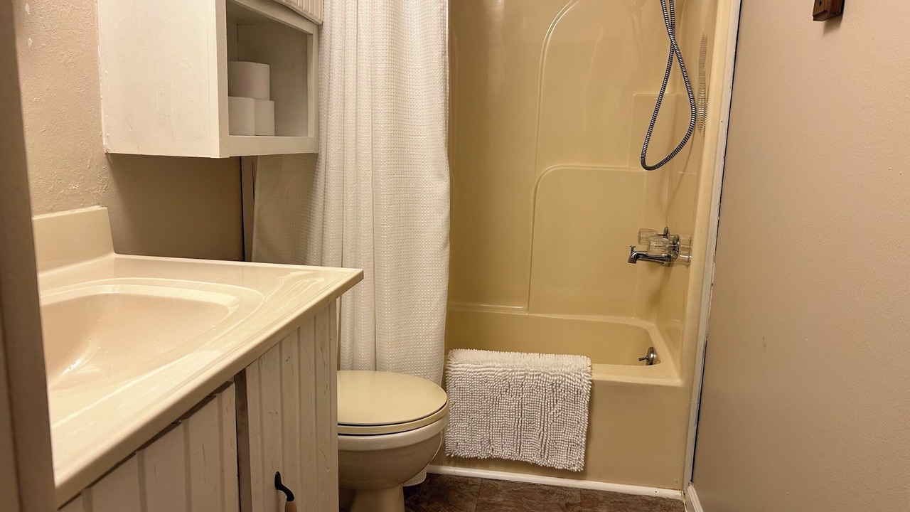 Photo of Bathroom in Plaquemine
