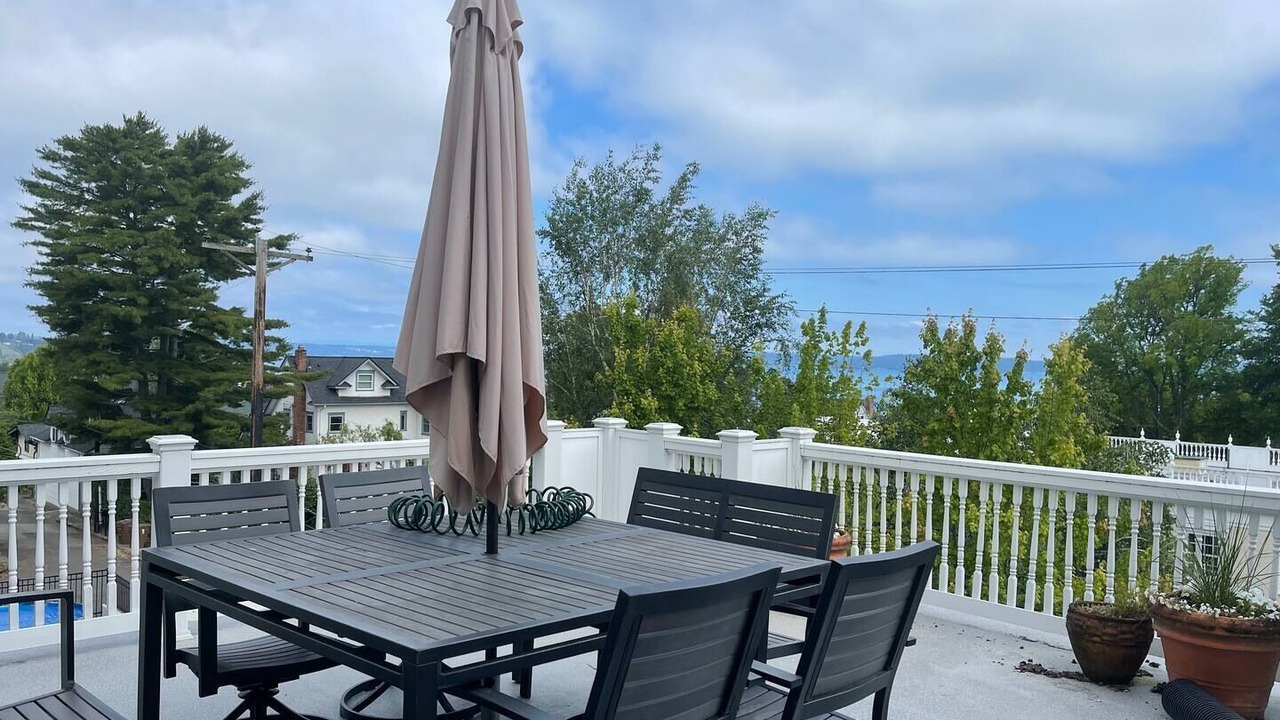 Photo of Outdoor in Stadium District