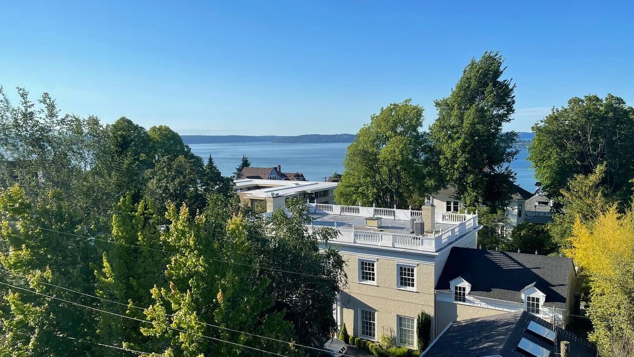 Photo of Outdoor in Stadium District