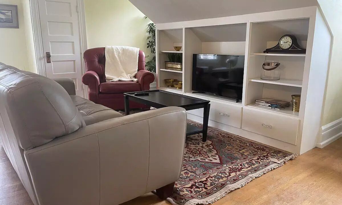 Photo of Livingroom in Stadium District