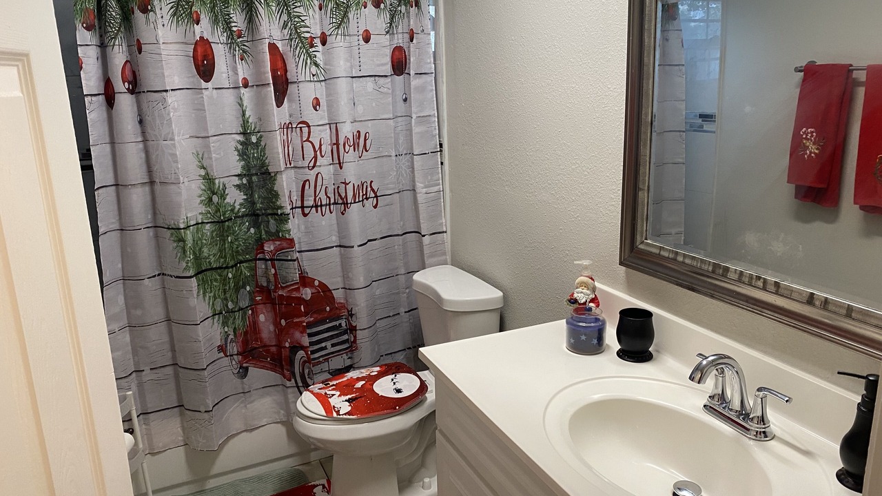 Photo of Bathroom in Pine Hills