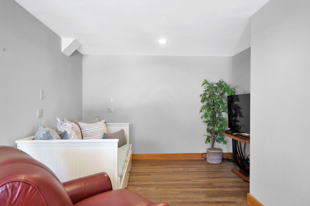 Photo of Others in Stowe Hollow