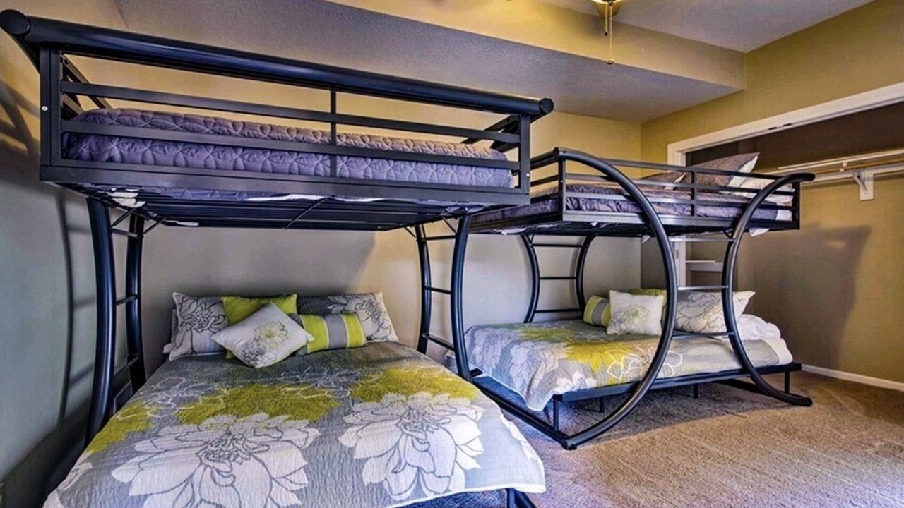 Photo of Bedroom in Gravois Mills