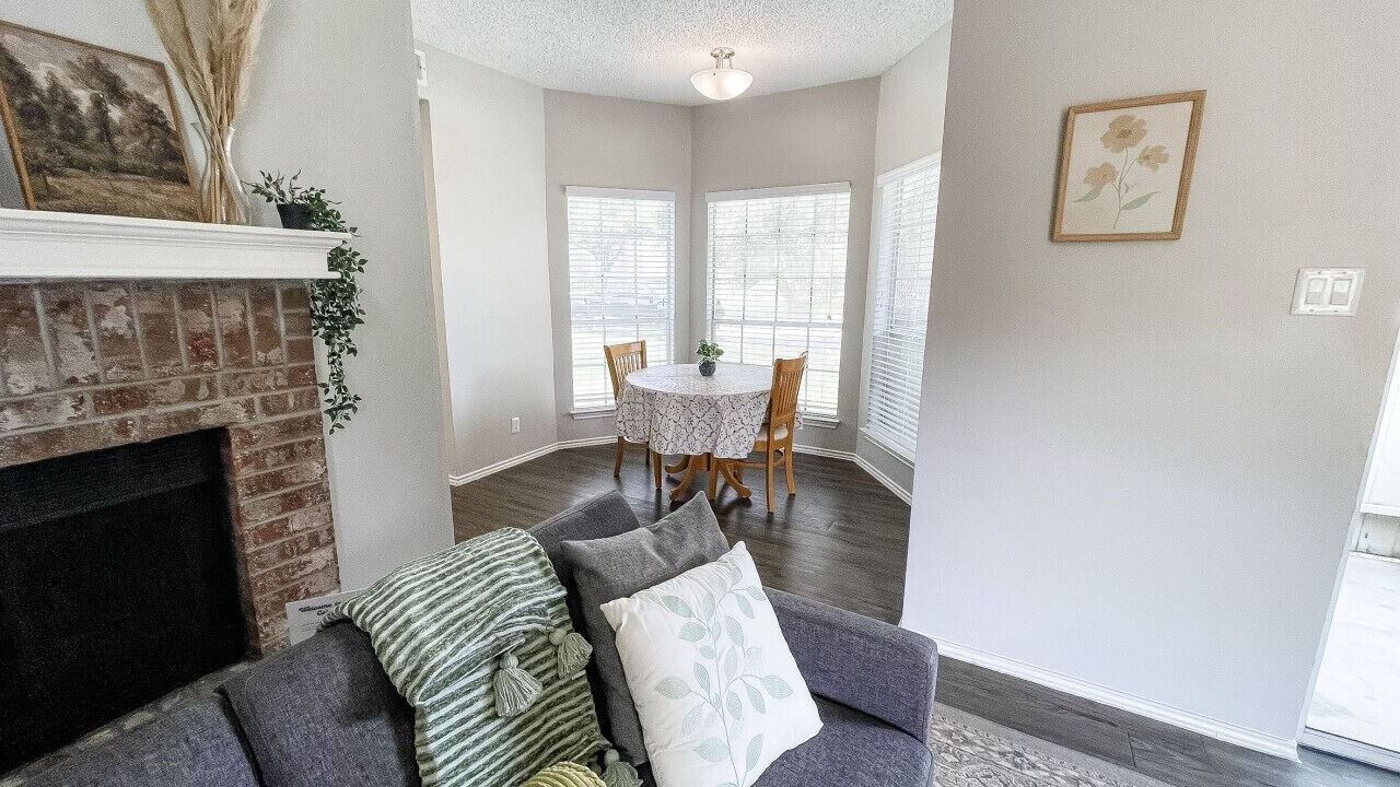 Photo of Bedroom in South Side