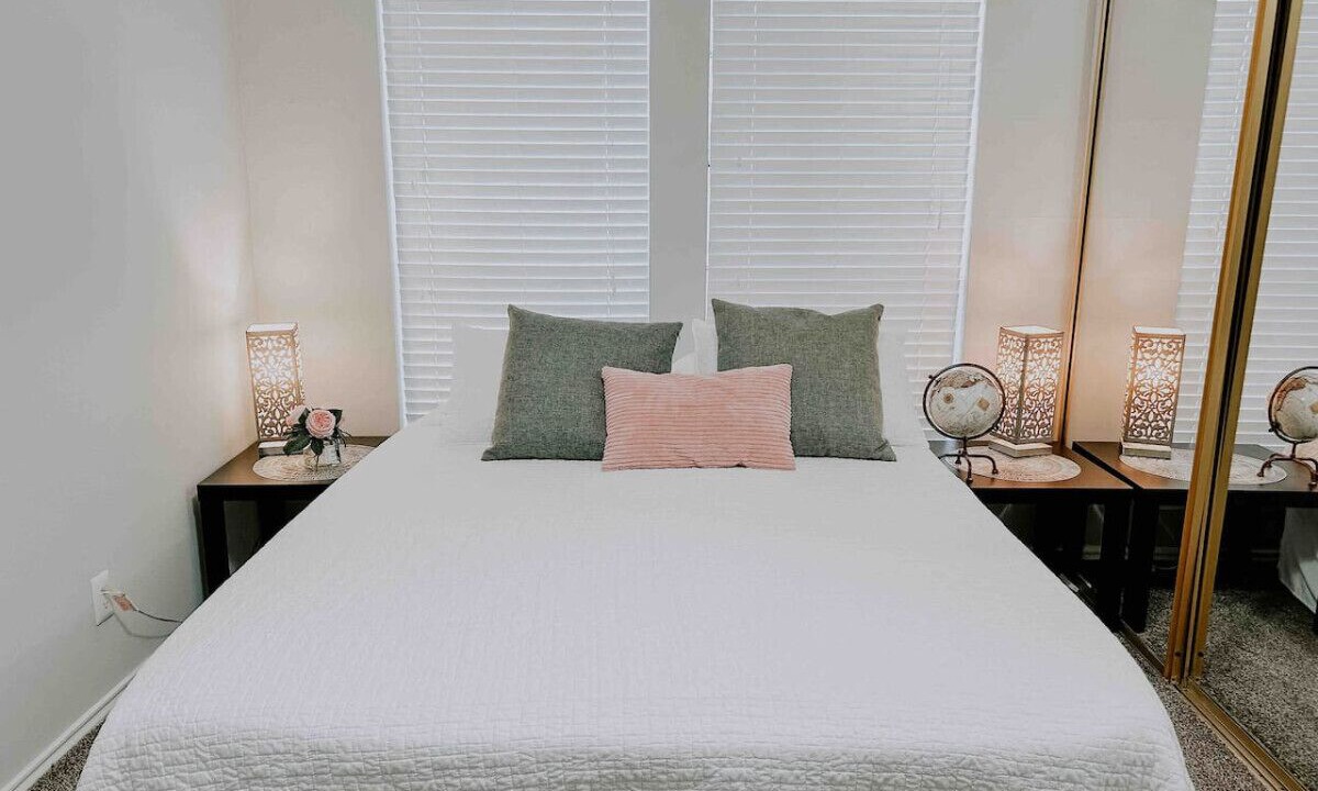 Photo of Others in South Side