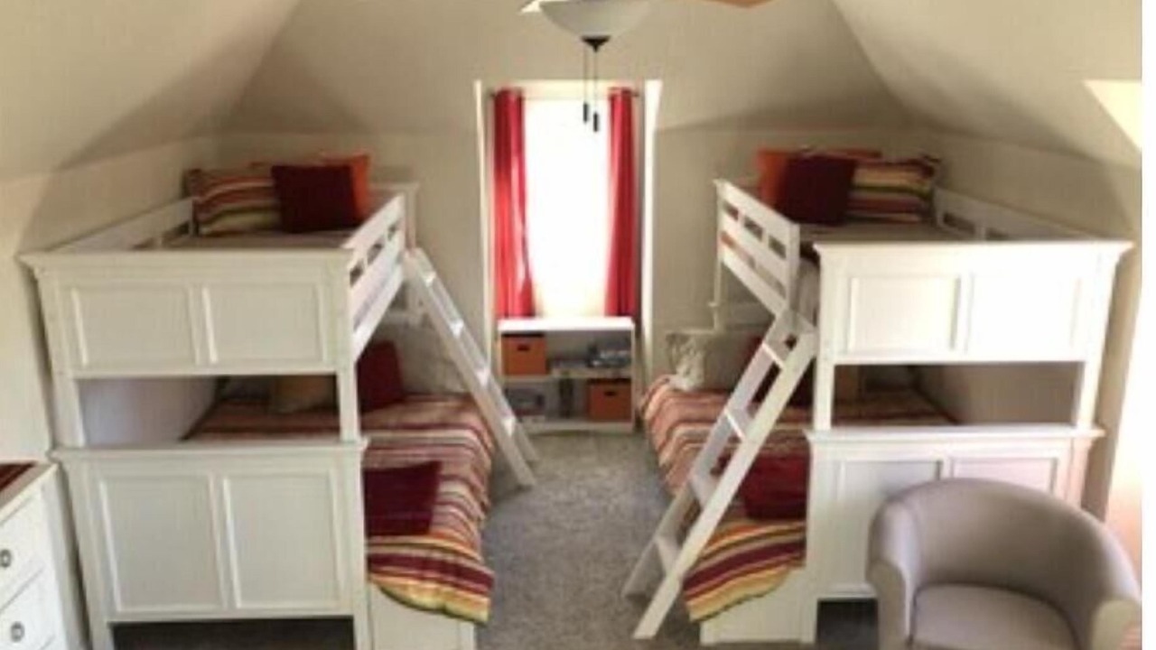 Photo of Bedroom in Camdenton