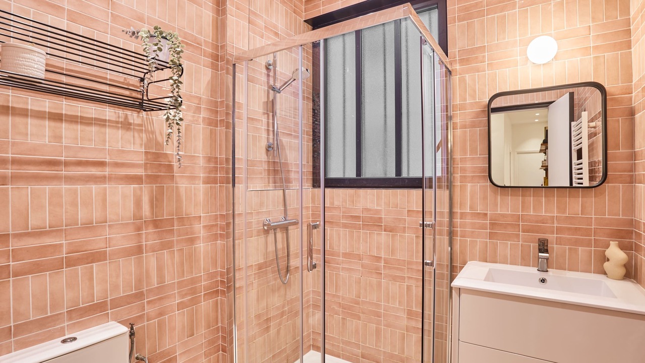 Photo of Bathroom in Batignolles