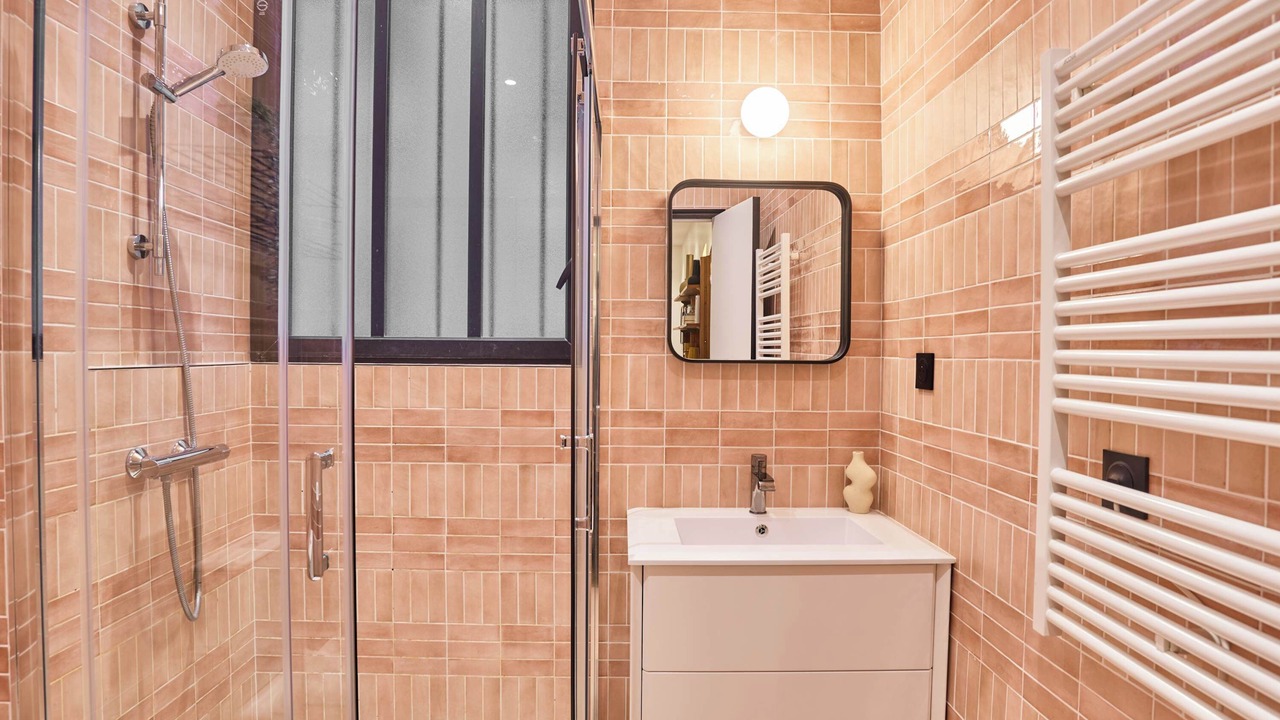 Photo of Bathroom in Batignolles
