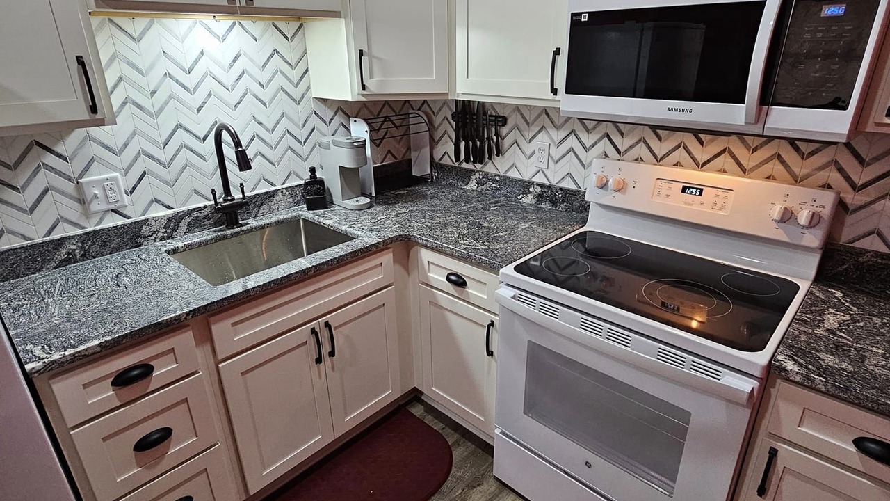 Photo of Kitchen in Holly