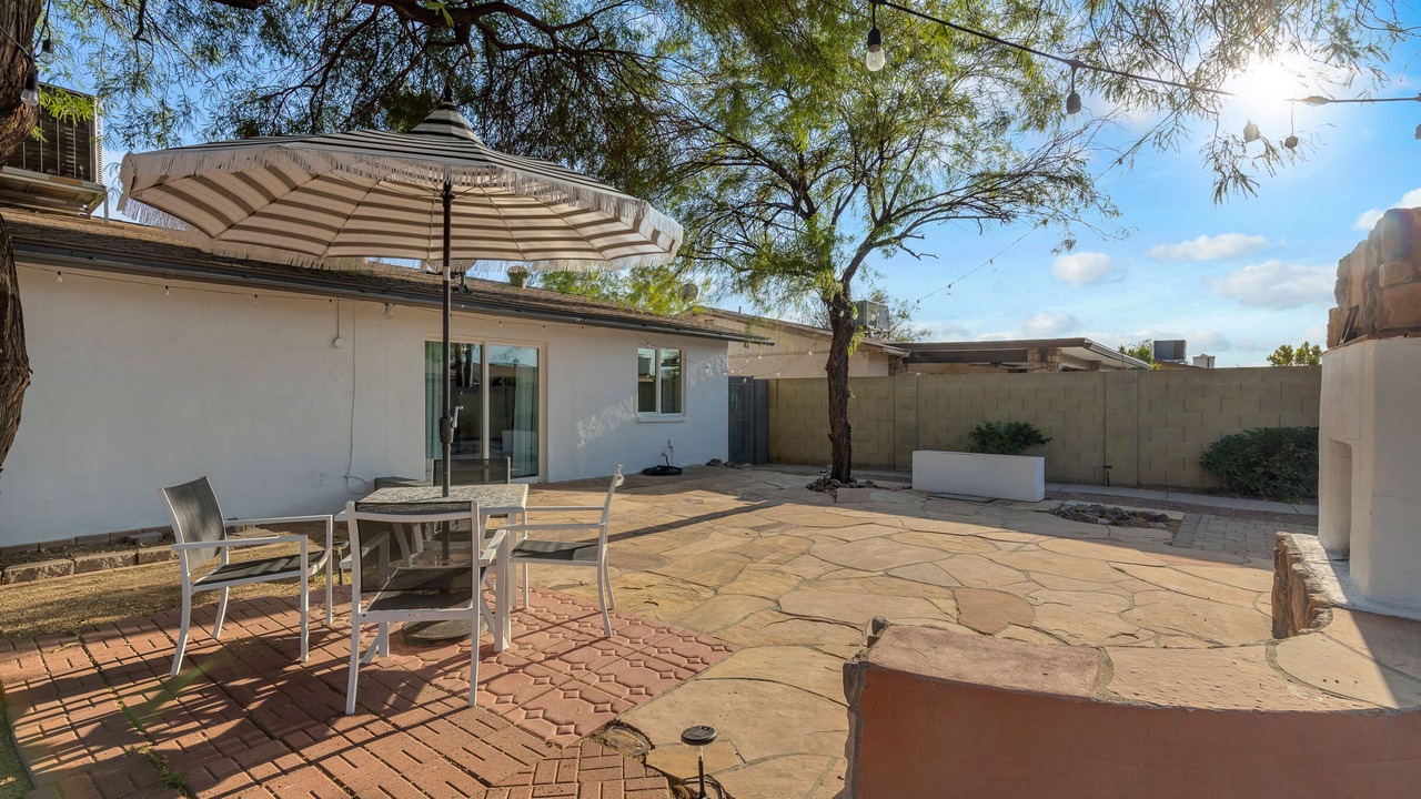 Photo of Outdoor in Deer Valley Estates