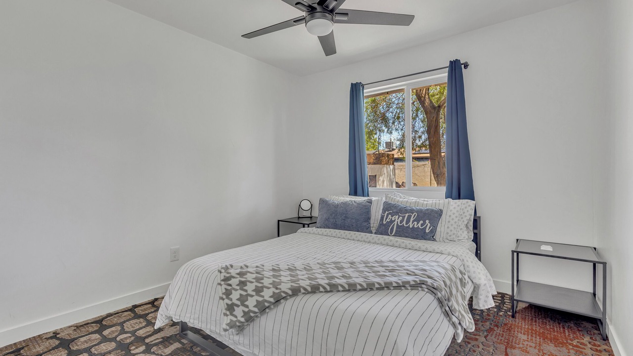 Photo of Bedroom in Deer Valley Estates