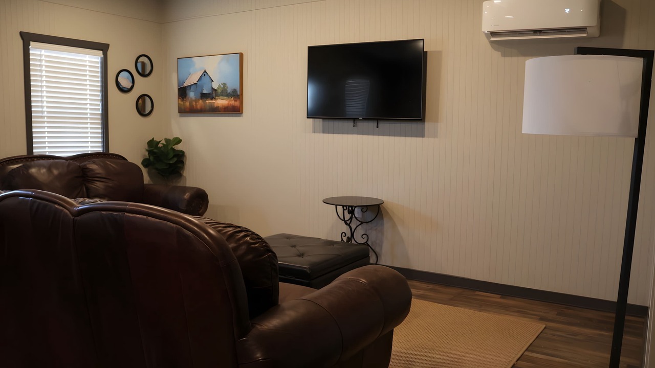 Photo of Livingroom in Floydada