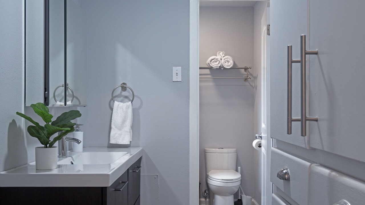 Photo of Bathroom in Neartown