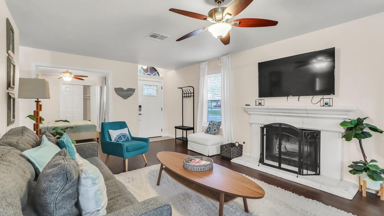 Photo of Livingroom in Round Rock