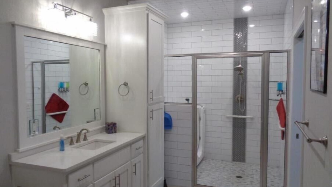 Photo of Others in Farmington