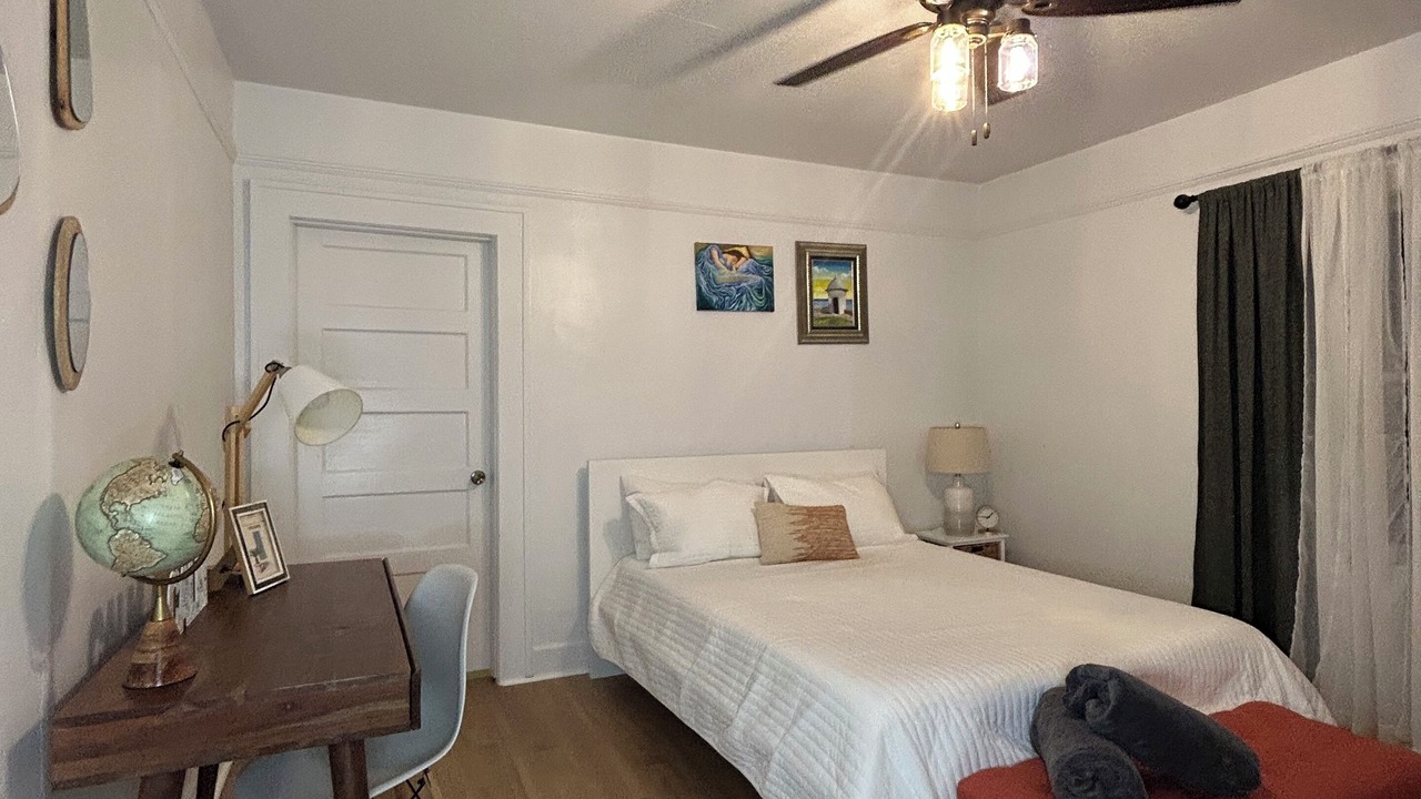 Photo of Bedroom in South Seminole Heights