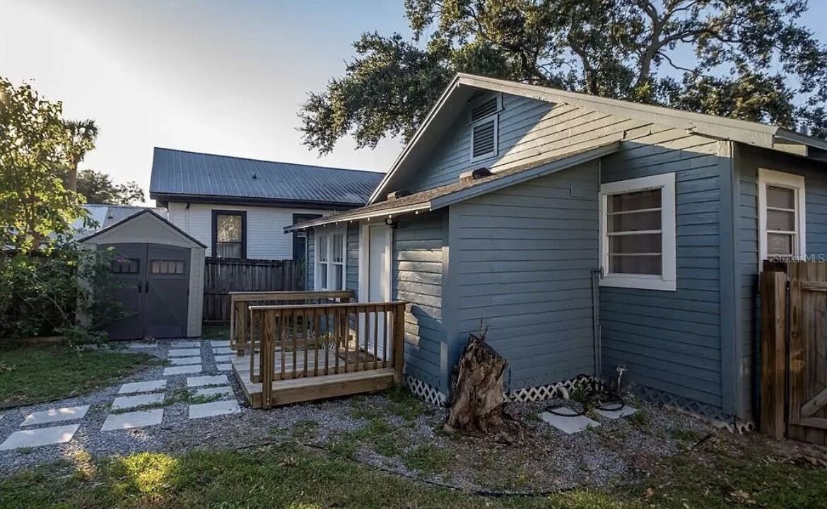 Photo of Outdoor in South Seminole Heights