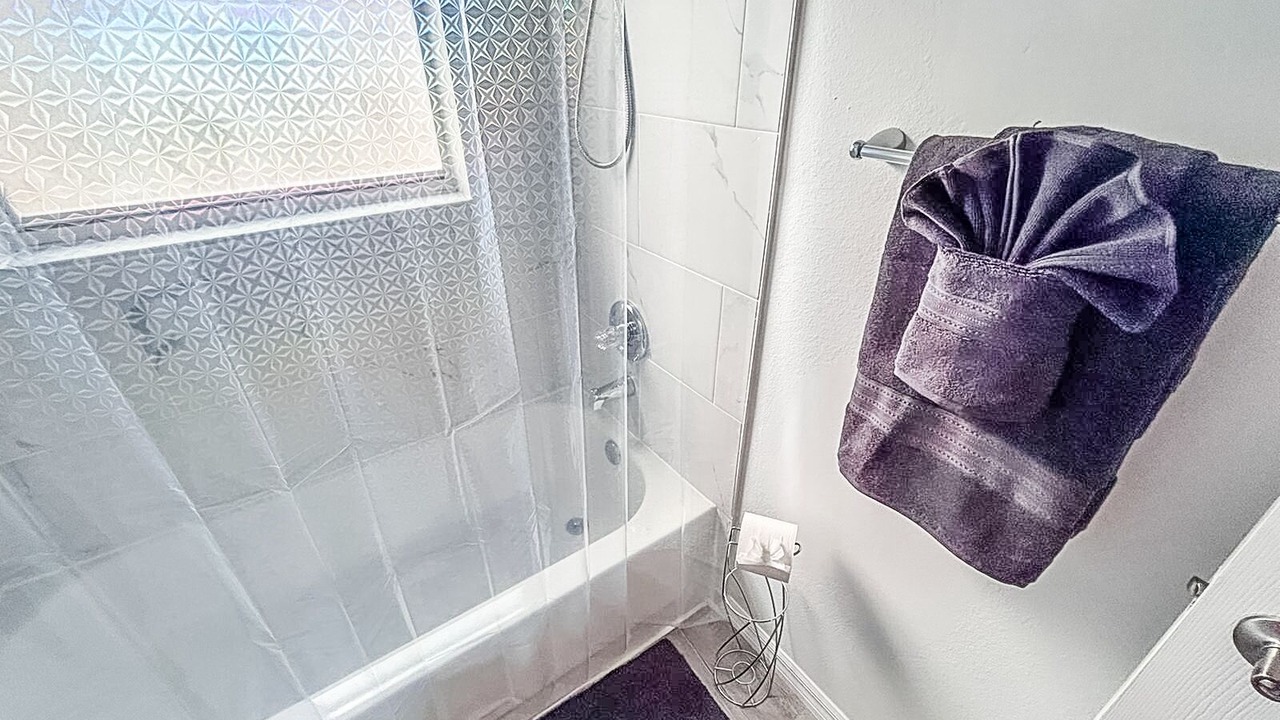 Photo of Bathroom in Eagle Pointe South