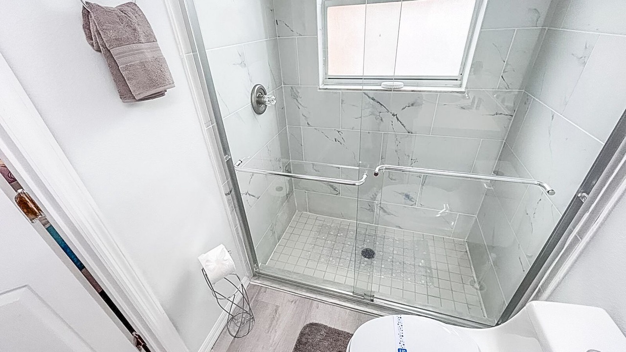 Photo of Bathroom in Eagle Pointe South