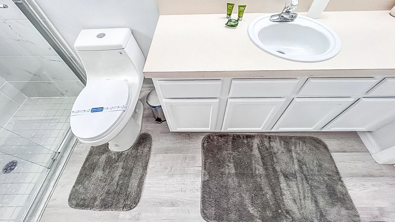 Photo of Bathroom in Eagle Pointe South