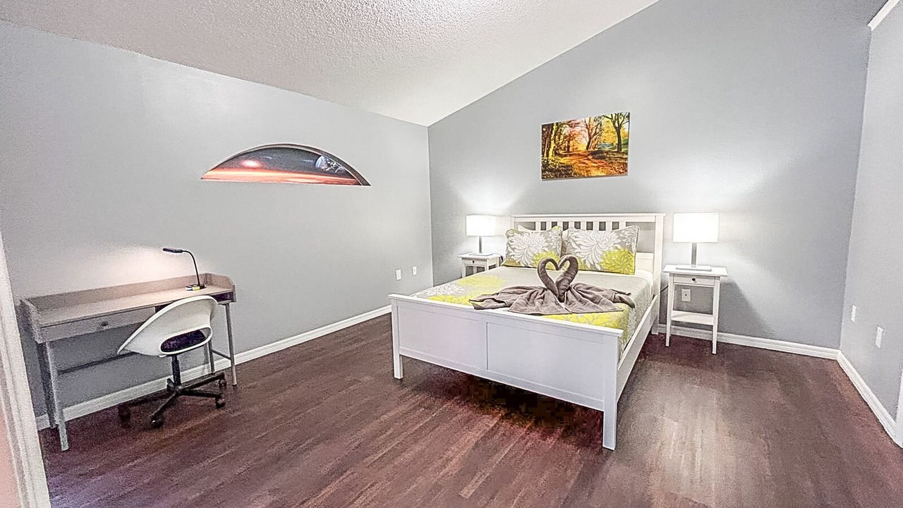 Photo of Bedroom in Eagle Pointe South