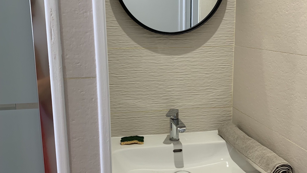 Photo of Bathroom in Albert