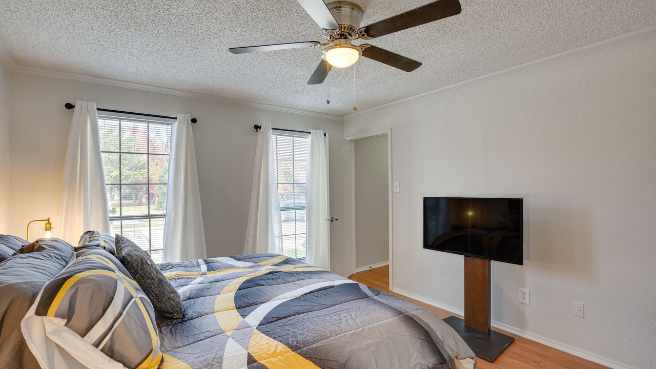 Photo of Bedroom in North Central Carrollton