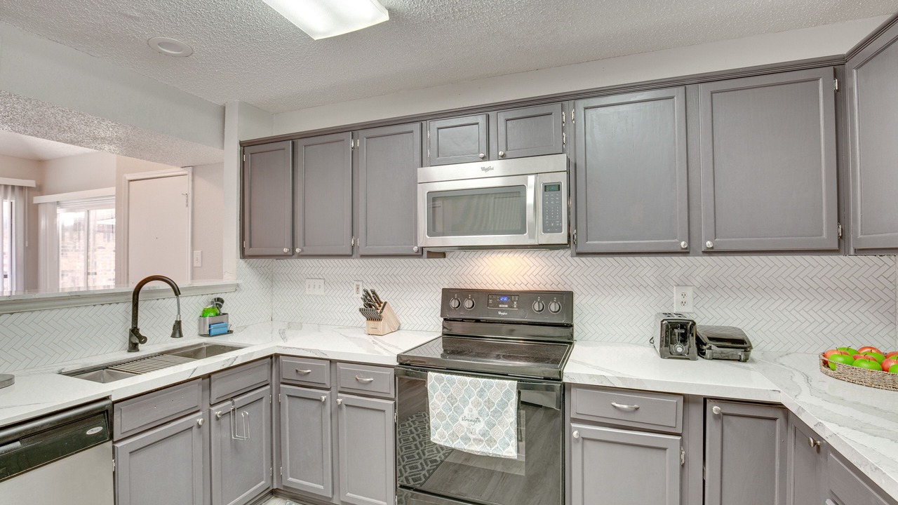 Photo of Kitchen in North Central Carrollton