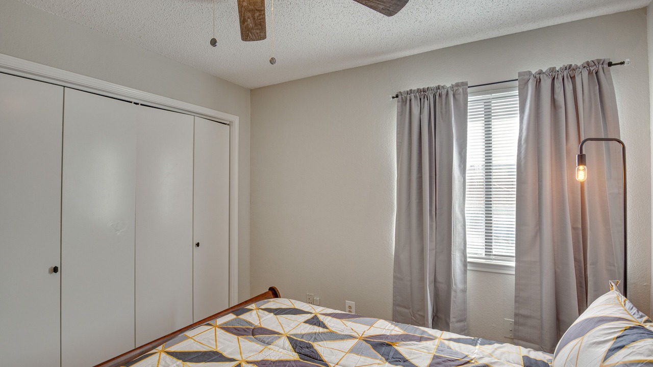 Photo of Bedroom in North Central Carrollton
