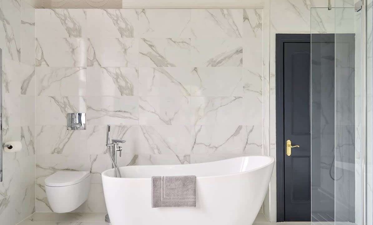 Photo of Bathroom in Clearbrook