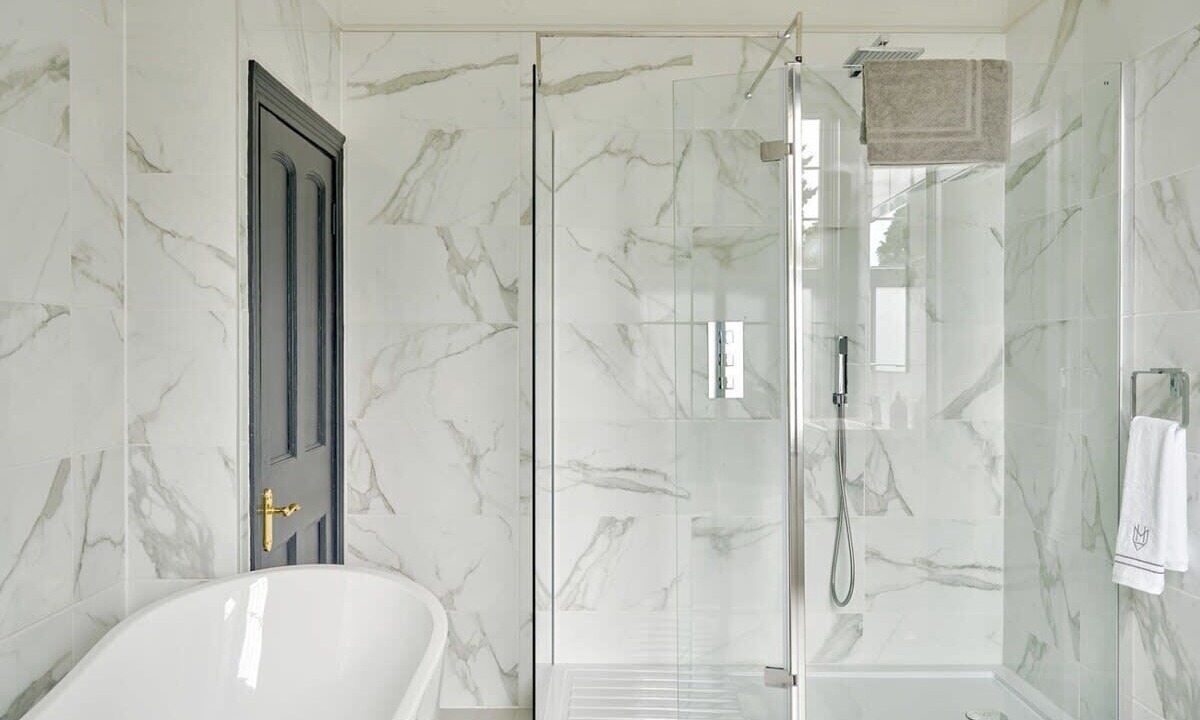 Photo of Bathroom in Clearbrook