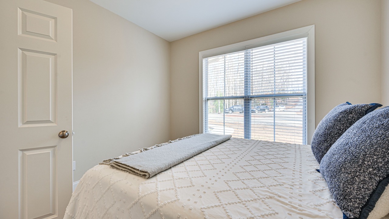 Photo of Bedroom in Roaring River