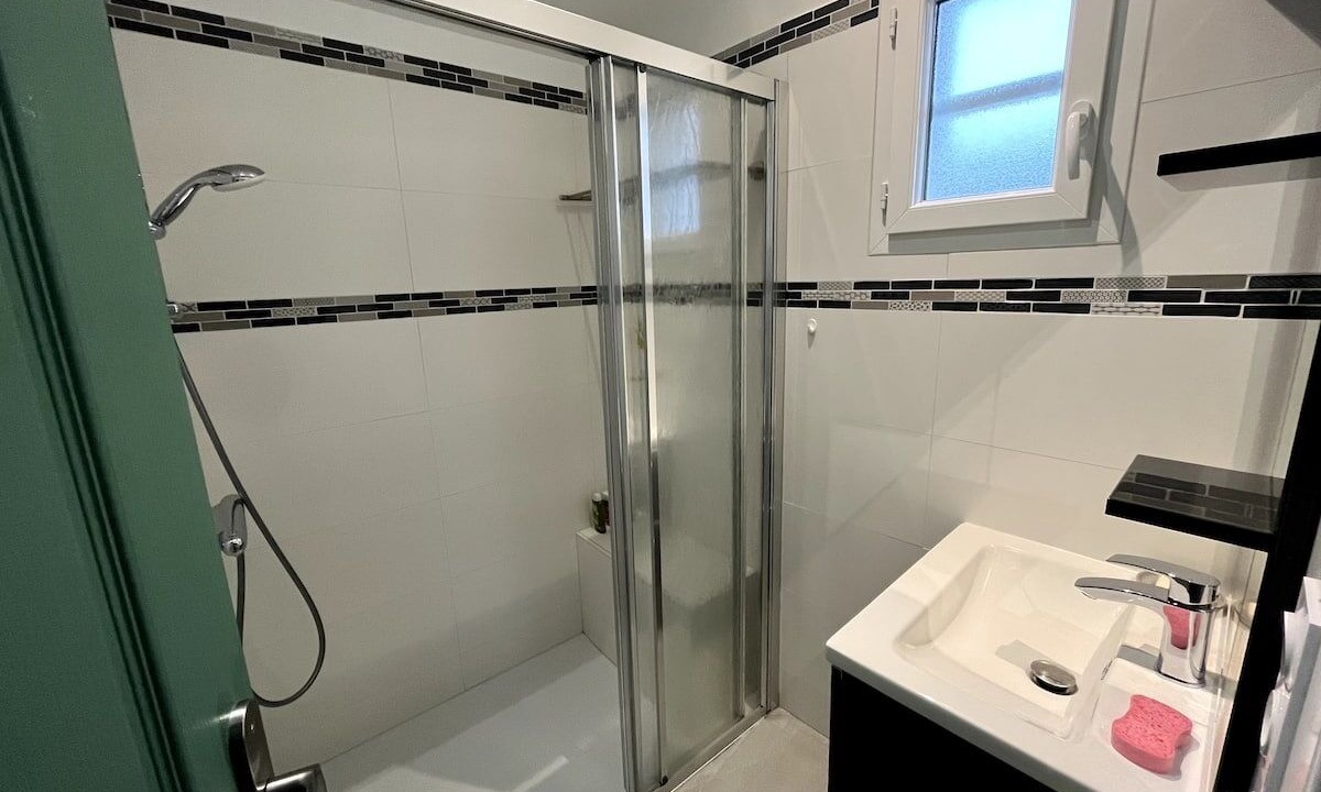 Photo of Bathroom in Trucy-sur-Yonne