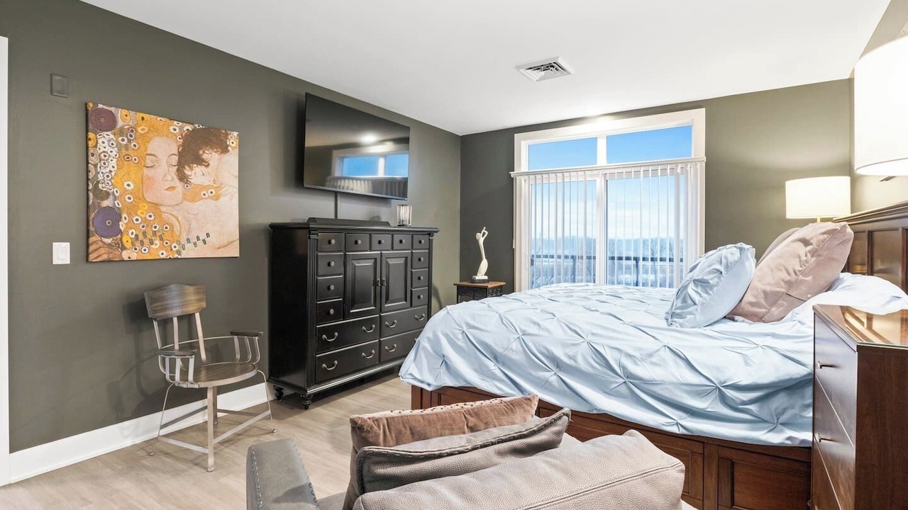 Photo of Bedroom in Canandaigua