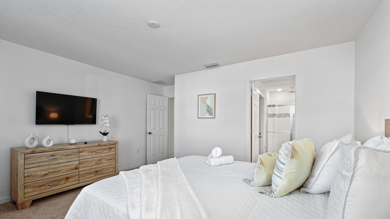 Photo of Bedroom in Loughman