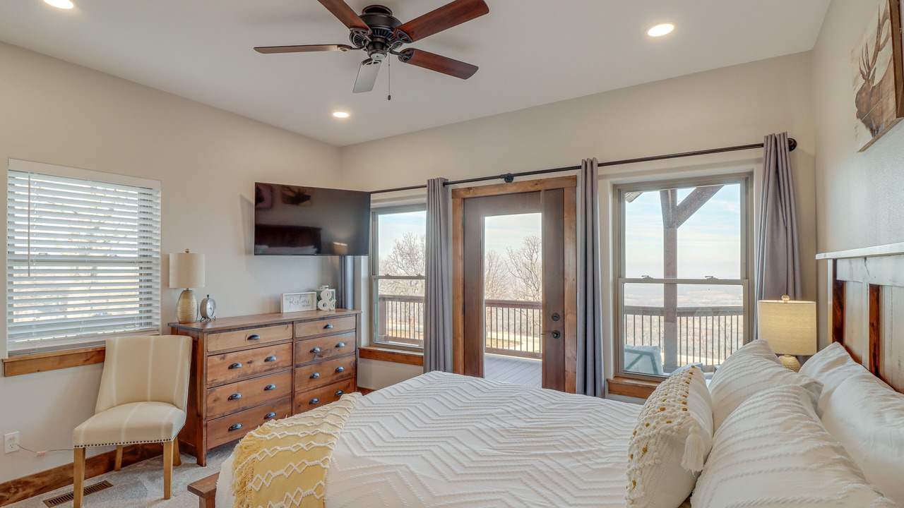 Photo of Bedroom in Harrison