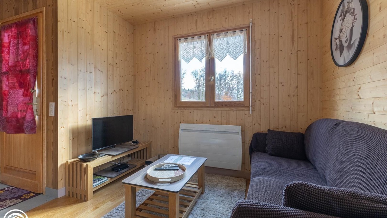 Photo of Livingroom in Saint-Genes-Champespe